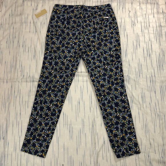 SOLD Michael Kors Navy Floral Ankle Skinny Pants - Picture 4 of 5